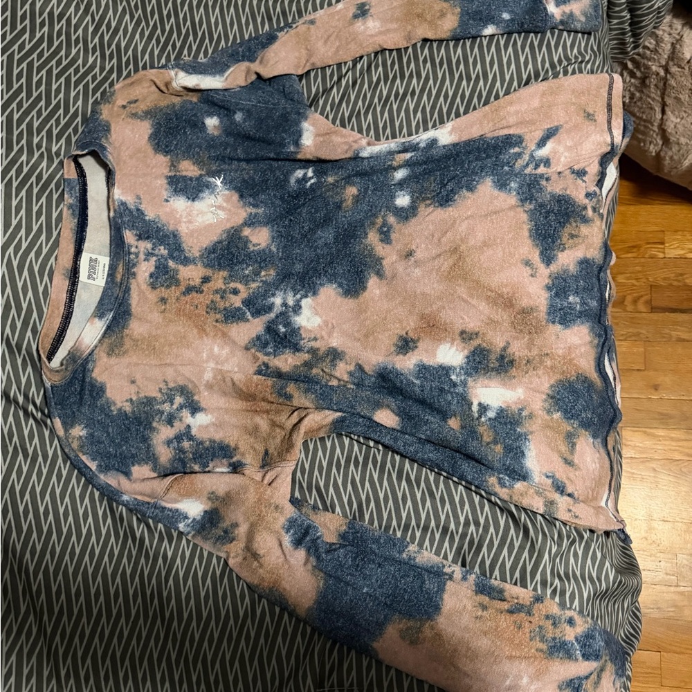 PINK Victoria's Secret Multicolor Long Sleeve